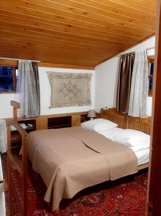 Guest House Gallery Oni Екстер'єр фото