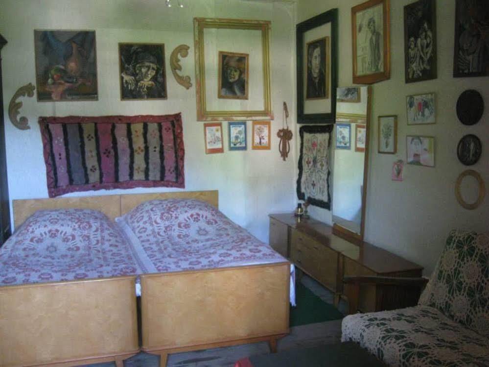 Guest House Gallery Oni Екстер'єр фото